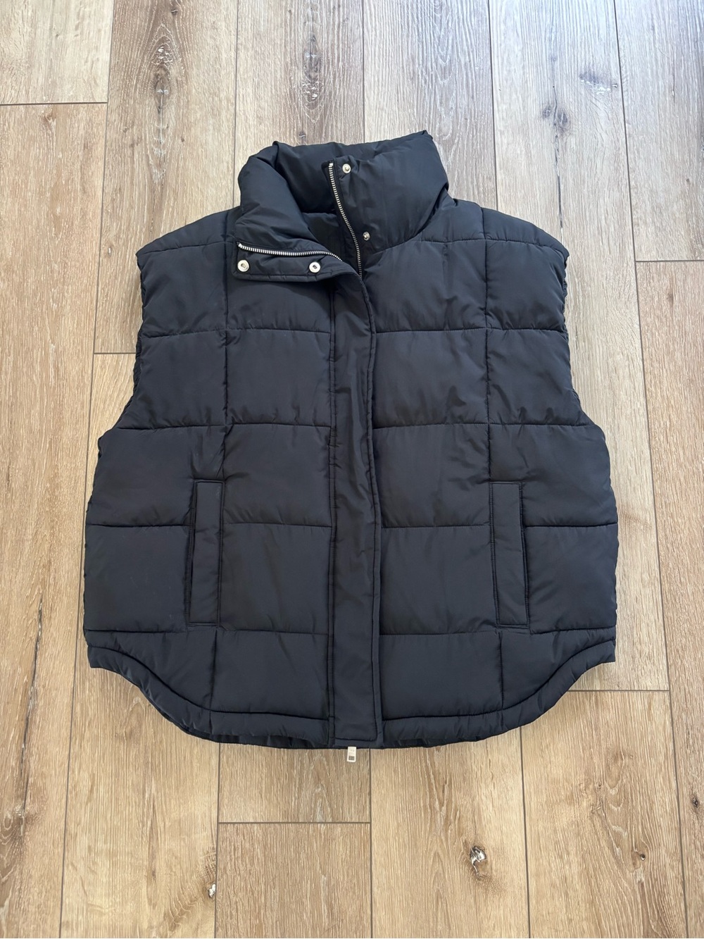 Abercrombie & Fitch YPB On-The-Go Puffer Vest size large - Picture 1 of 3